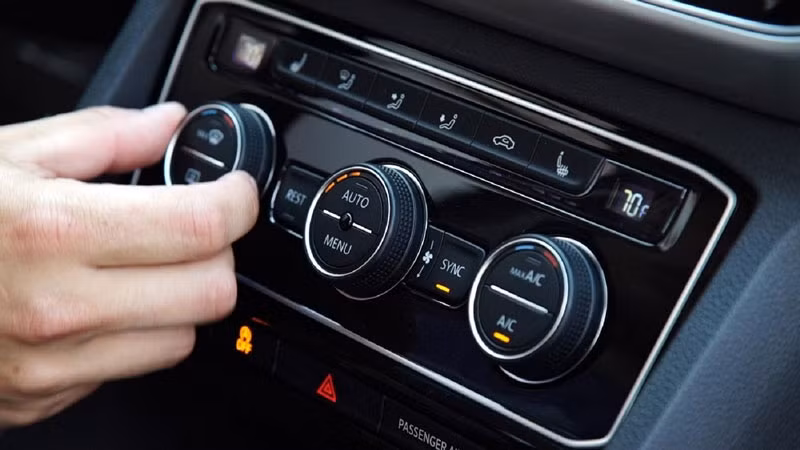 Việc sử dụng những nút bấm vật lý có độ bền cao hơn.