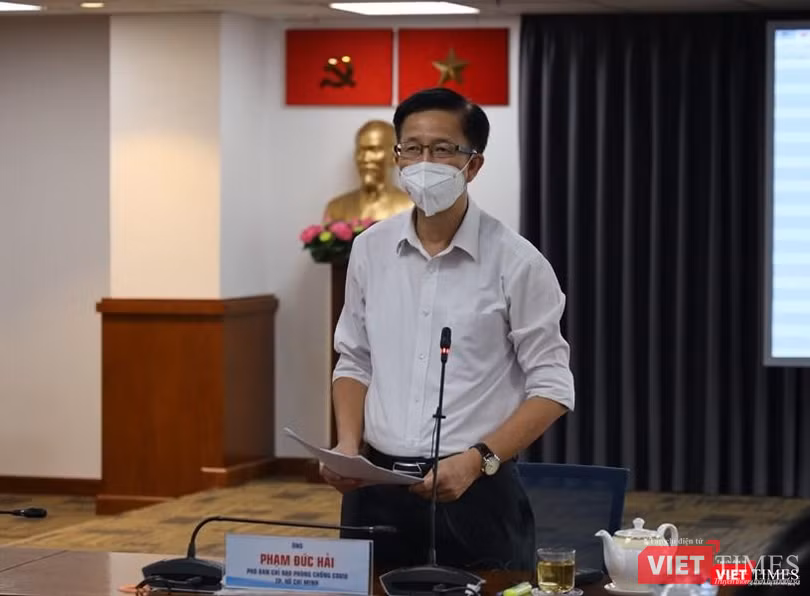 Phó Ban Chỉ đạo Phạm Đức Hải nêu rõ, theo quan điểm của TP, bất kì ai phát hiện bản thân nhiễm COVID-19 đều được tiếp cận với y tế địa phương