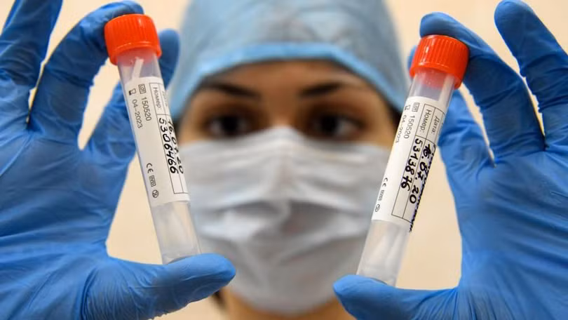 Có hay không “doanh thu khủng” từ việc bán vaccine COVID-19 “đốt cháy giai đoạn” của Nga? (Ảnh: AFP)) 