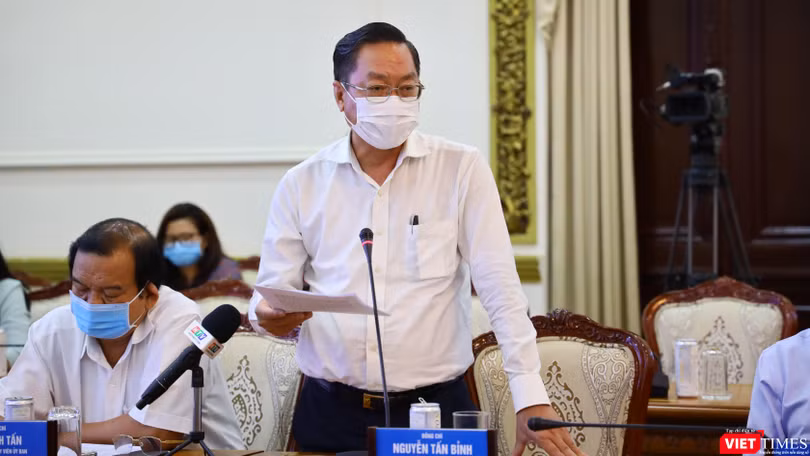 Ông Nguyễn Tấn Bỉnh - Gíam đốc Sở Y tế TP.HCM cho hay, TP.HCM có 710.773 người được tiêm vaccine phòng COVID-19 trong đợt 4. Ảnh: TTBC 