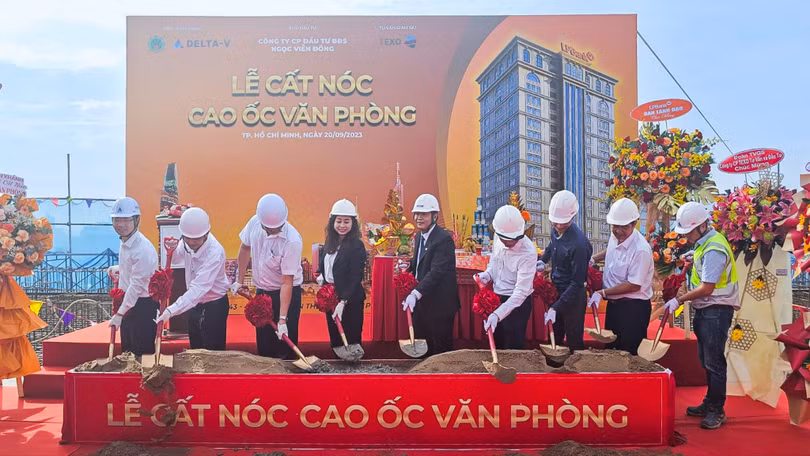 cao-oc-van-phong-lpbank.jpg
