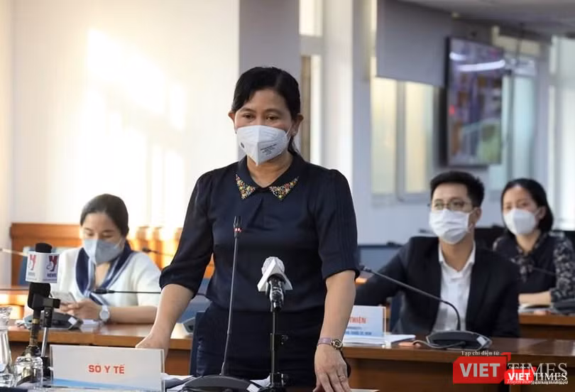 Chánh văn phòng Sở Y tế Nguyễn Thị Huỳnh Mai giải thích lý do TP.HCM xin bổ sung 3.000 bác sĩ, điều dưỡng Chánh văn phòng Sở Y tế Nguyễn Thị Huỳnh Mai giải thích lý do TP.HCM xin bổ sung 3.000 bác sĩ, điều dưỡng
