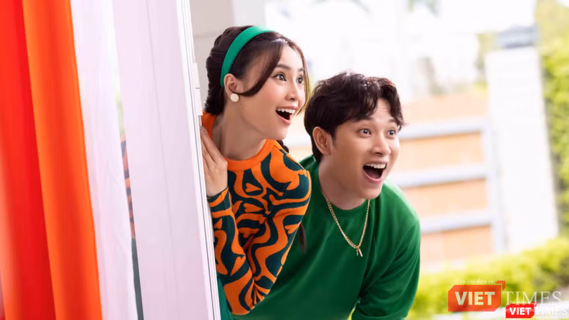 Trong MV sắp tới, Ninh Dương Lan Ngọc cùng Trúc Nhân trở thành “người một nhà” Trong MV sắp tới, Ninh Dương Lan Ngọc cùng Trúc Nhân trở thành “người một nhà”