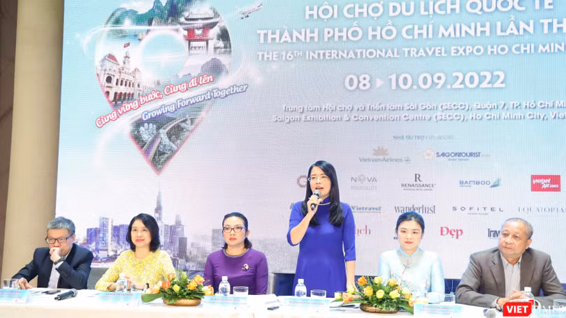Bà Nguyễn Thị Ánh Hoa, Giám đốc Sở Du lịch TP.HCM phát biểu tại buổi lễ công bố chương trình