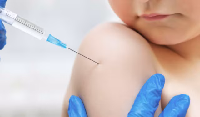 Hội đồng tư vấn sử dụng vaccine của Bộ Y tế cho hay, chưa tiêm vaccine COVID-19 cho trẻ em dưới 5 tuổi