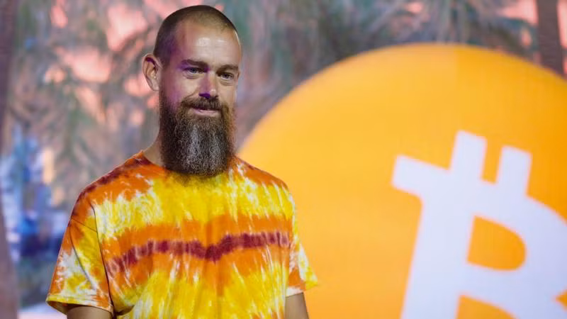 Jack Dorsey, đồng sáng lập và CEO của Twitter Inc. và Square Inc., phát biểu trong hội nghị Bitcoin 2021 ở Miami, Florida, Mỹ ngày 4/6/2021 - Ảnh: Getty Images