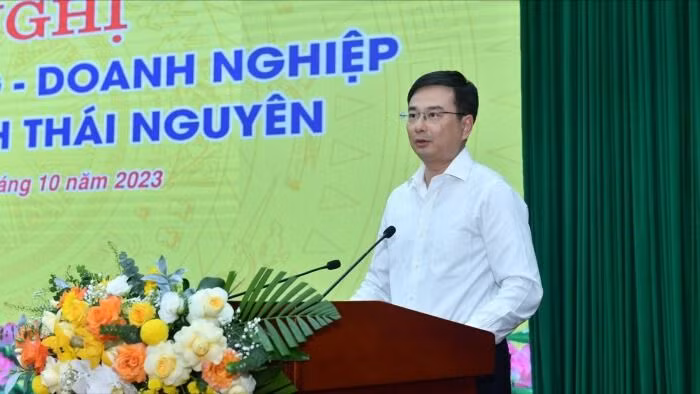pham-thanh-ha-nhnn.jpg