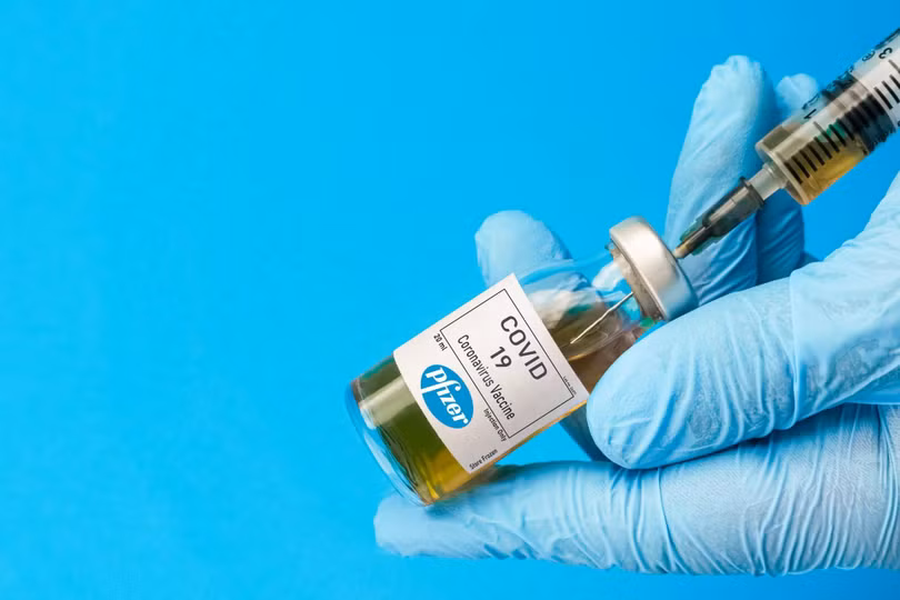 Giá mua vaccine giao tại kho của Việt Nam là 6,75 USD/liều (khoảng 155.000 đồng). Ảnh: PT. Giá mua vaccine giao tại kho của Việt Nam là 6,75 USD/liều (khoảng 155.000 đồng). Ảnh: PT.