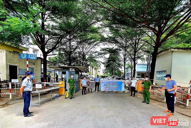 Chốt bảo vệ vùng xanh ở khu dân cư Sun View - TP Thủ Đức