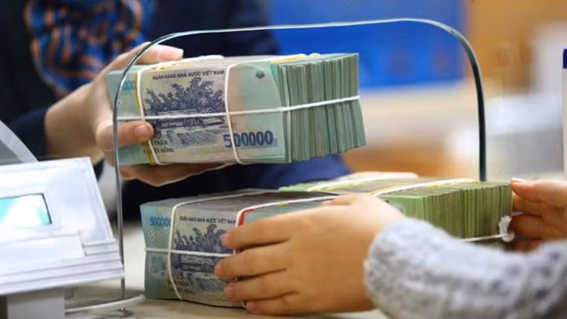 NHNN thúc các ngân hàng tiếp tục giảm lãi suất cho vay nửa cuối năm 2020 ảnh 1 200 nghìn tỷ đồng được KBNN rút khỏi VCB, BIDV, VietinBank trong nửa đầu 2020