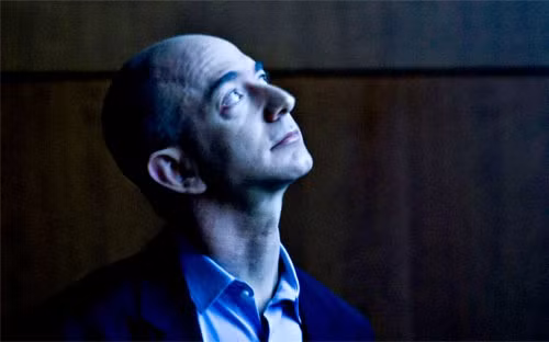 Tỷ phú Jeff Bezos, "ông chủ" hãng bán lẻ Amazon.com - Ảnh: Bloomberg.