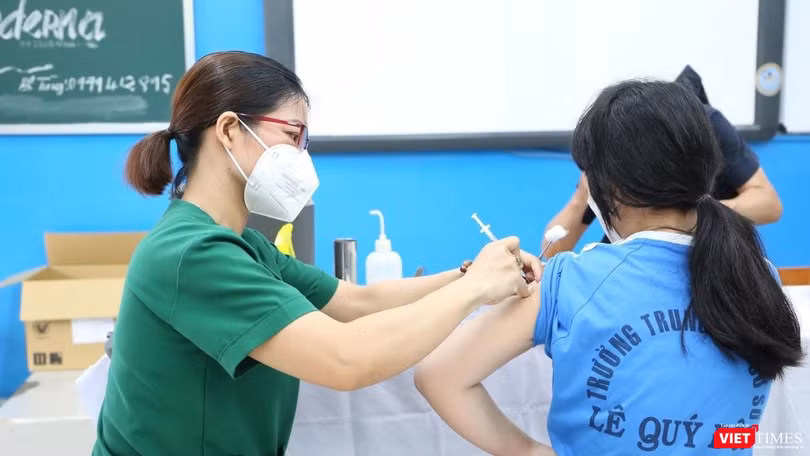 Chiến dịch tiêm vaccine COVID-19 cho trẻ em dưới 12 tuổi vẫn đang tiếp tục. Ảnh: HCDC 