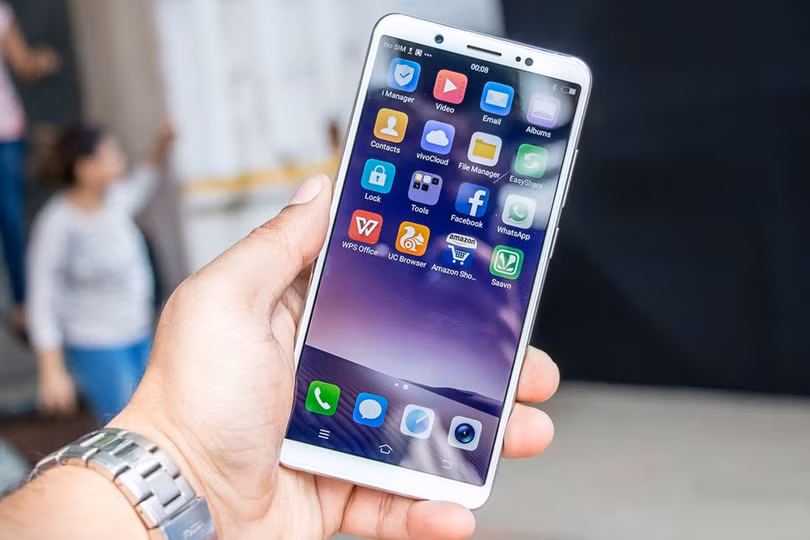 Top smartphone giá tốt mùa giáng sinh ảnh 5