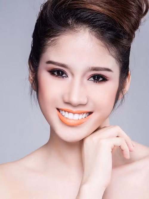 Bí thư Tỉnh đoàn Nguyễn Minh Triết làm đám hỏi với Á hậu Đồng Thanh Vy ảnh 9