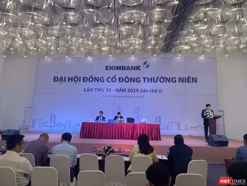 ĐHĐCĐ thường niên 2019 của Eximbank lại “vỡ“!