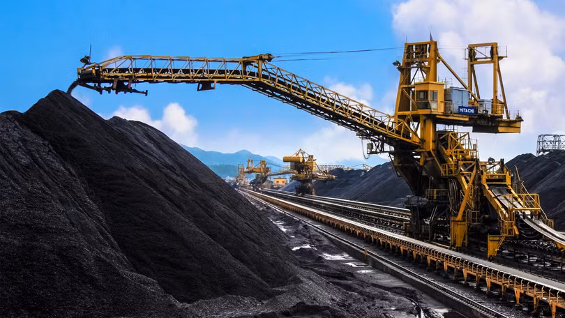 TKV đặt mục tiêu doanh thu và lợi nhuận sau thuế năm 2022 lần lượt đạt 131.600 tỉ đồng và 2.800 tỉ đồng (Ảnh: VGP)