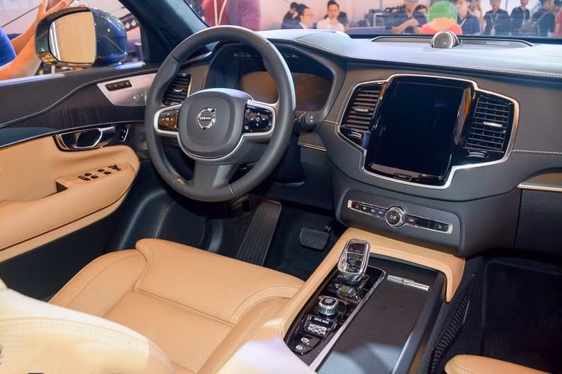Volvoxc90-3.jpg