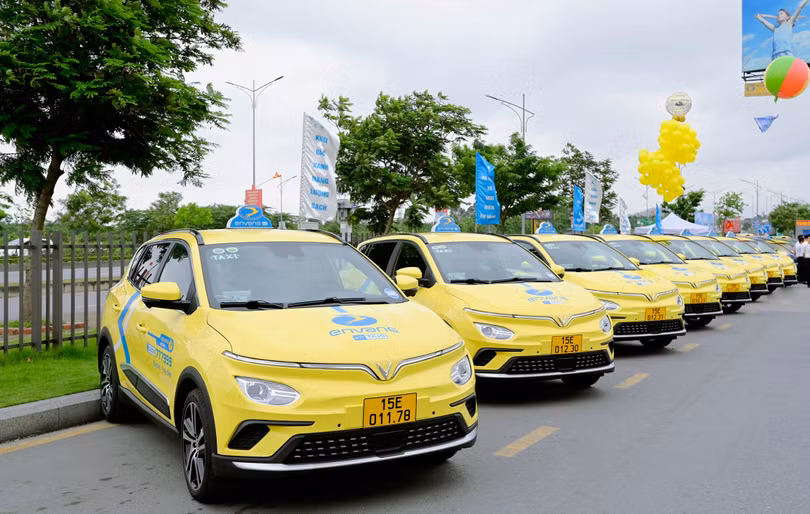én vàng taxi.jpeg