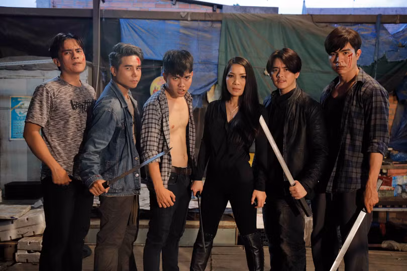 Ca sĩ Hồng Ngọc lần đầu lấn sân sang điện ảnh với phim "Thợ săn giang hồ" (Sai Gon Gangsters)