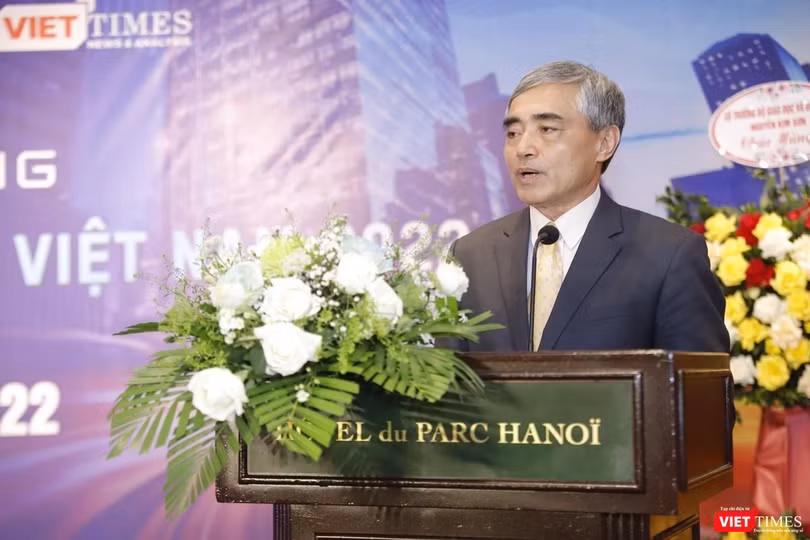 Ông Nguyễn Minh Hồng - Chủ tịch VDCA, nguyên Thứ trưởng Bộ Thông tin và Truyền thông phát biểu tại sự kiện phát động Giải thưởng Chuyển đổi số Việt Nam 2022