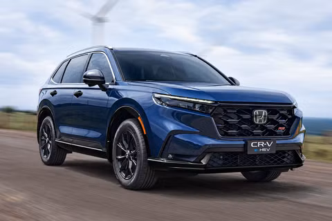 Số xe hybrid tăng nhanh tại Việt Nam, hãng nào chiếm ưu thế?