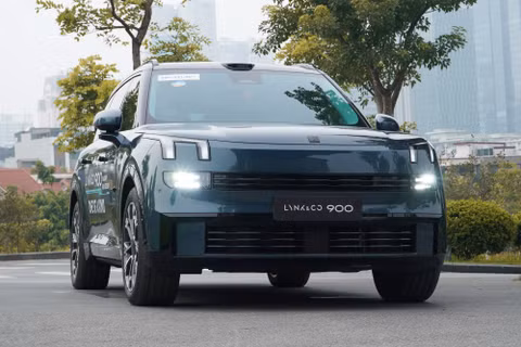 Lynk & Co triệu hồi hơn 74.000 xe tại Trung Quốc, 2 mẫu đang bán ở Việt Nam có bị ảnh hưởng?