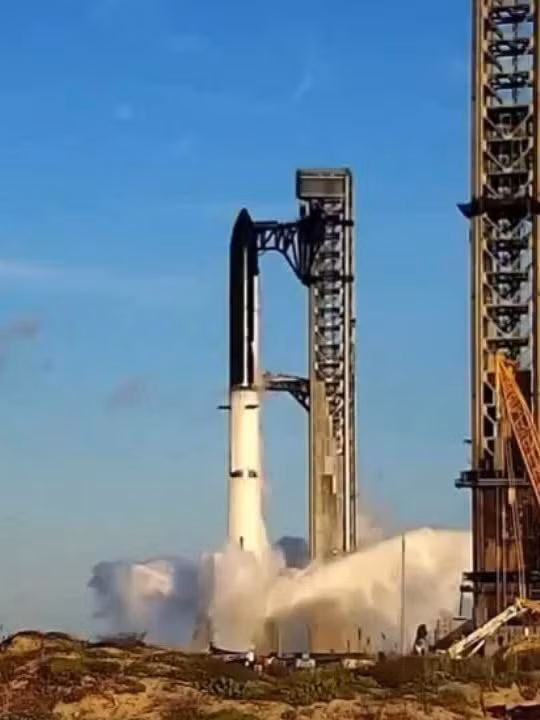 Tên lửa Starship lần đầu bay lên quỹ đạo. Ảnh: SpaceX
