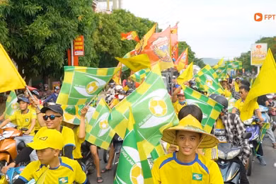 18h ngày 15/7/2022 trận derby xứ Nghệ trên sân Vinh sẽ là ngày hội bóng đá bên bờ sông Lam. Ảnh HT.