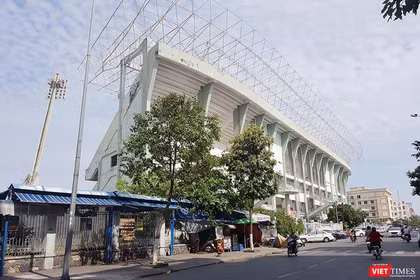 Sân vận động Chi Lăng đang được đấu giá để thi hành án.