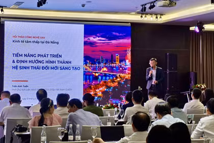 Trung tâm Hỗ trợ Khởi nghiệp Đổi mới Sáng tạo Đà Nẵng (DISSC) phối hợp cùng các sở ngành tổ chức Hội thảo “Công nghệ UAV - Thúc đẩy phát triển kinh tế tầm thấp tại thành phố Đà Nẵng”.
