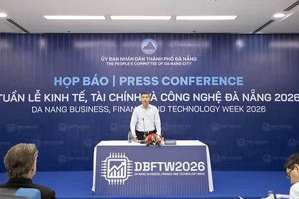 Ông Hồ Kỳ Minh, Phó Chủ tịch Thường trực UBND thành phố Đà Nẵng chủ trì họp báo công bố Tuần lễ Kinh tế, Tài chính và Công nghệ Đà Nẵng 2026.