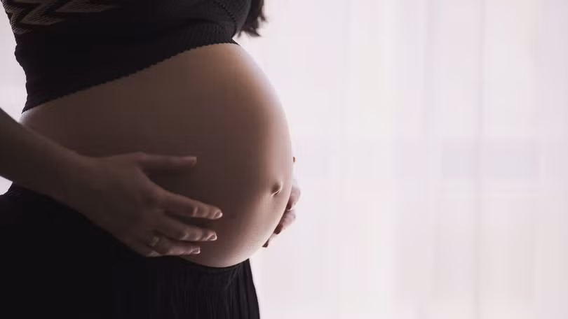 Bảo vệ thai nhi với thiết bị đeo thông minh Bảo vệ thai nhi với thiết bị đeo thông minh