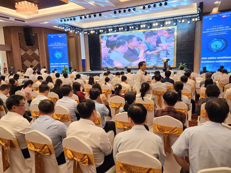 Gian hang EVNSPC_01.jpg