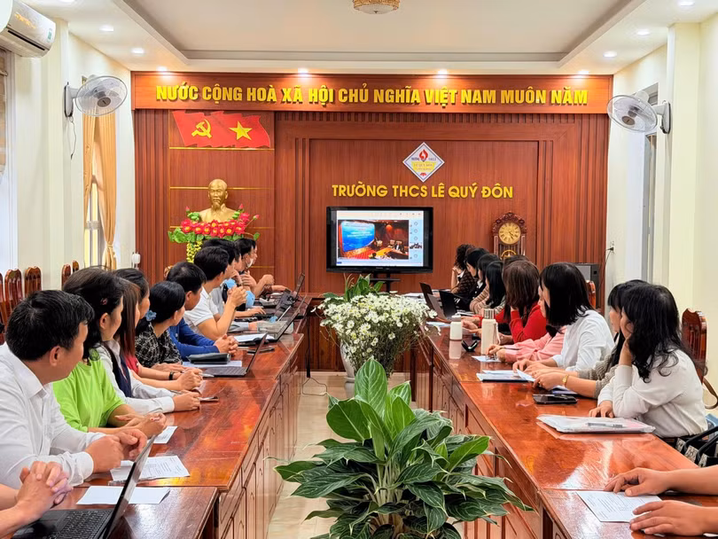 Hội nghị được trực tuyến tới hơn 100 điểm cầu trên cả nước.