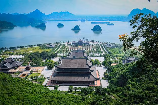 Cực Nam vùng Thủ đô với loạt điểm đến nổi tiếng đang gia tăng sức hút với du khách và nhà đầu tư. (Ảnh: Lê Việt Hùng)