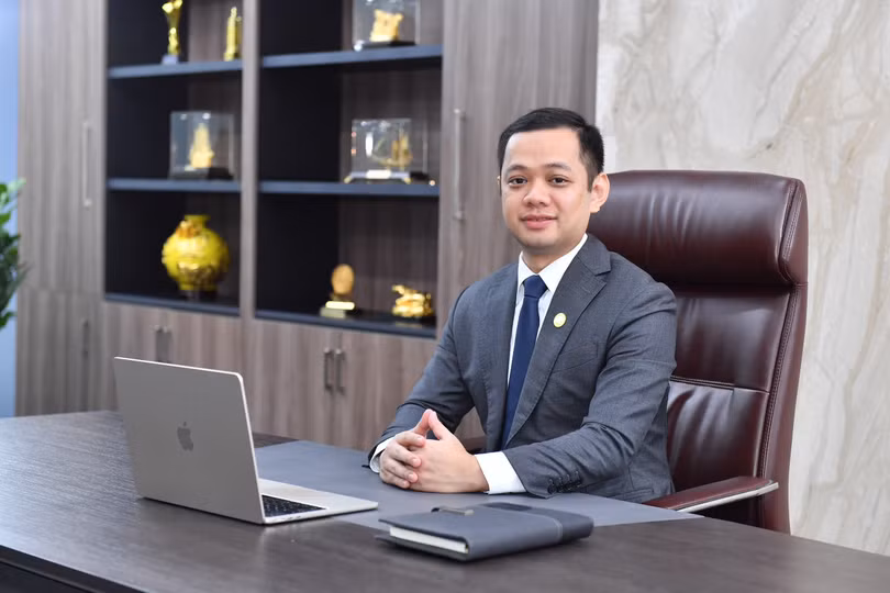 ong-tran-hong-minh-quyen-tong-giam-doc-kienlongbank.jpg