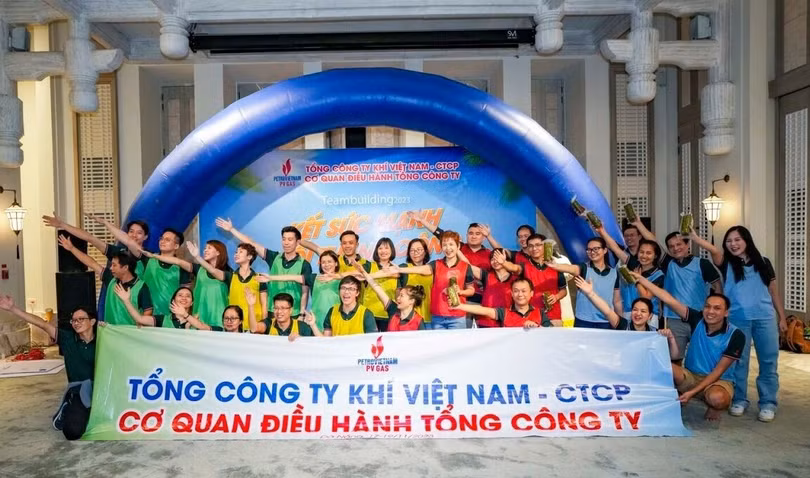 CBCNV – NLĐ CQĐH PV GAS tham dự chương trình teambuilding với chủ đề “Kết sức mạnh – Nối thành công”