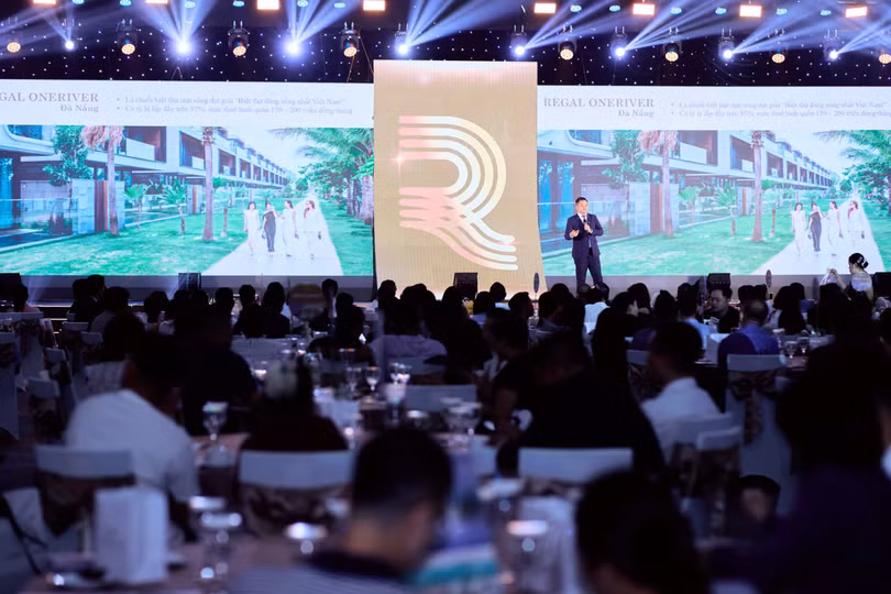 anh5_regalresidence5.jpg