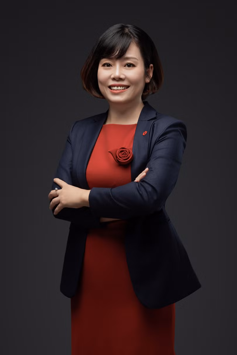 Mrs Van Linh.jpg