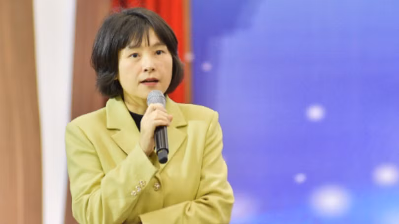to-thi-thu-huong-4030.jpg