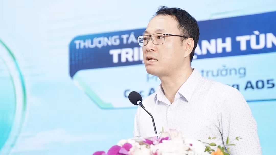 Phó cục trưởng A05 Triệu Mạnh Tùng lưu ý doanh nghiệp cần đánh giá an toàn trong quá trình lựa chọn công nghệ, quản lý nhà cung cấp và tổ chức kết nối từ xa. Ảnh: T.Uyên.
