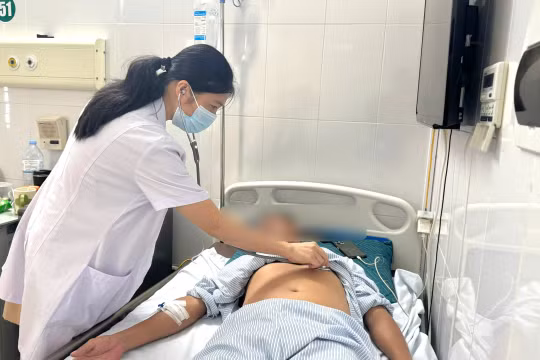 Tê bì, yếu tay chân: Đừng vội nghĩ là hạ canxi