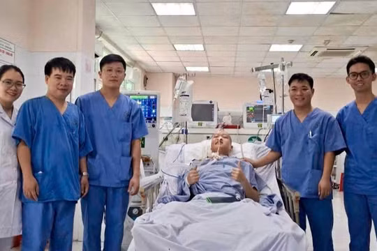 10 ngày giành giật sự sống cho chàng trai 25 tuổi mắc Lupus