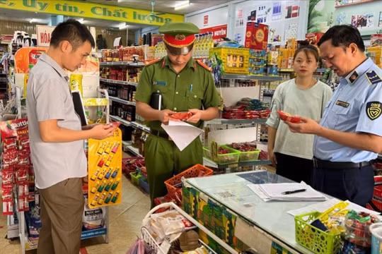 Thủ tướng yêu cầu làm 24/7, mở đường dây nóng gỡ vướng Nghị định 46