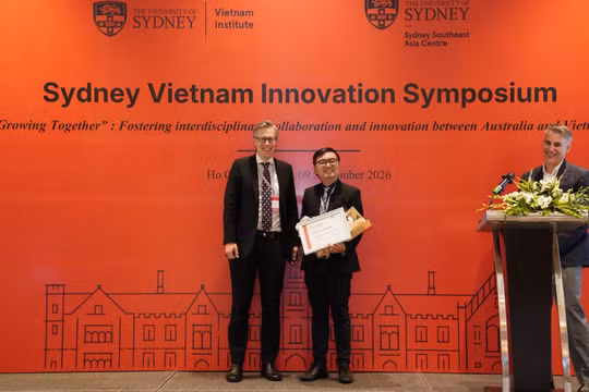 Bác sĩ Việt Nam được Đại học Sydney vinh danh: Những công trình bắt đầu từ người bệnh
