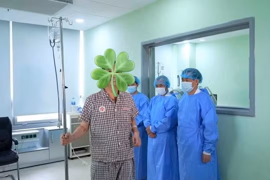 72 giờ sinh tử: Một người đàn ông trải qua 2 lần ghép tim