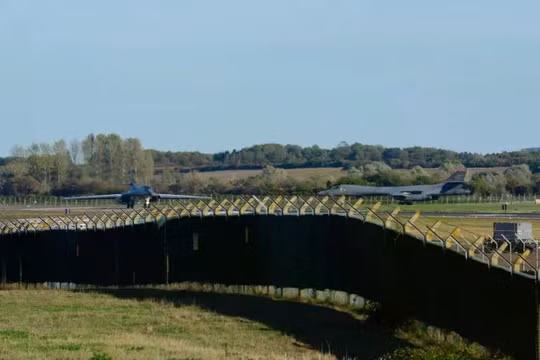 Căn cứ không quân RAF Fairford vào ngày 4/10. Ảnh: Getty.