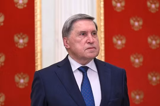 Ông Yury Ushakov, cố vấn của Tổng thống Nga, tại Điện Kremlin ở Moscow, Nga ngày 3/12. Ảnh: Sputnik.