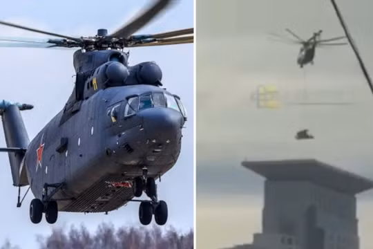 Máy bay trực thăng Mi-26 và vị trí đặt hệ thống Pantsir-SMD-E trên nóc nhà ở Moscow, Nga. Ảnh: MW.