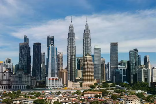 Toàn cảnh thành phố Kuala Lumpur ở Malaysia. Các nhà phân tích cho rằng Kuala Lumpur là một “đối tác bổ trợ rất tốt” cho Singapore. Ảnh: Shutterstock.